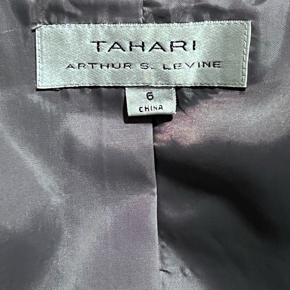 Larry Levine Shiny Silver Gray Skirt Suits size 6 Lined shawl collar NEW Church - Picture 9 of 10